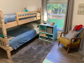 Cozy Island Cottage in Freeland - Pet Friendly - Image 3
