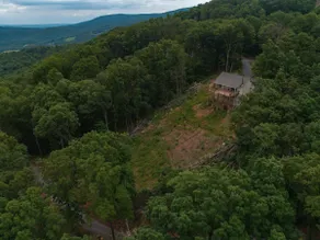 Front-Row Sunsets · Hot Tub Cabin, Sleeps 4 - Image 3