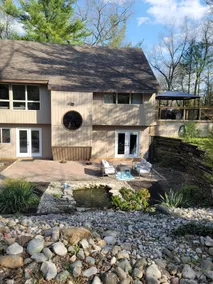 Cozy and Modern Cottage with hot tub and outdoor sauna - Image 2
