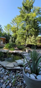 Cozy and Modern Cottage with hot tub and outdoor sauna - Image 5