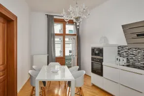 Lavish Design · Balcony · Jewish Quarter - Image 5