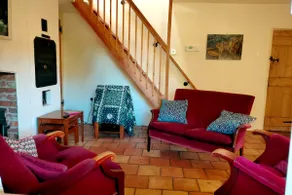 Cosy cottage on organic family smallholding - Image 2