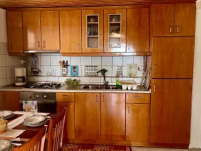 Ruby’s Charming house with breathtaking views! - Image 3