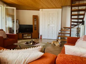 Ruby’s Charming house with breathtaking views! - Image 2