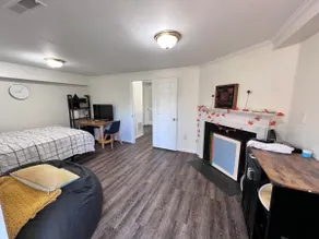 Private 1BR/1BA Suite with Separate Entrance - Image 2