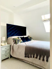 Beautiful 2 bed/2 bath, in heart of the city - Image 4