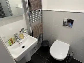 24 Castle Hume Court Holiday House - Image 4