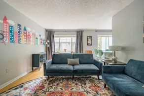 Cheery condo at Convention Center, walk everywhere - Image 2