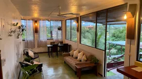 Villa Vista - 2 room Treehouse-style Apartment - Image 2