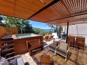 Apartment for 6 with rooftop and jacuzzi - Image 2