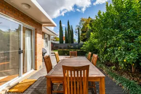 Barossa Valley Winemaker 3 Bedroom Tanunda Cottage - Image 4