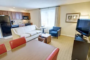 NEW ENGLAND SEAPORT ESCAPE in our 2 Bedroom Deluxe - Image 4