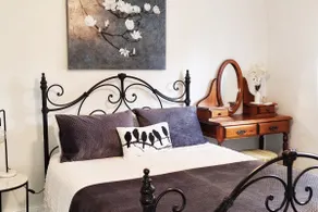 Blackbird Cottage - Stunning views & farm animals - Image 3