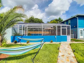Pool, Jacuzzi, Cabana Oh My!! Welcome to Paradise - Image 4