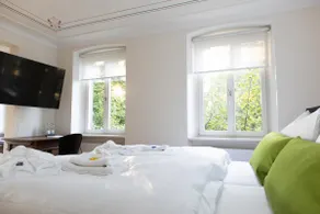 Modernes Apartment in historischer Villa 2 - Image 2