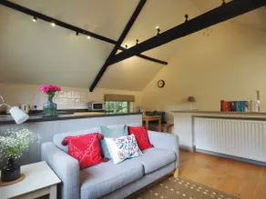 Moxby Priory Cottage - Image 5