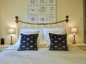 Moxby Priory Cottage - Image 2