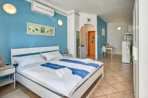 Lovely studio for 2 with wi-fi - Image 5
