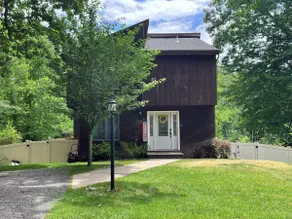 Chalet w/ Hot Tub, Bar & Game Room– 1 Hr from NYC! - Image 2