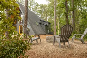 The Hillside Chalet! w/Fire Pit! - Image 2