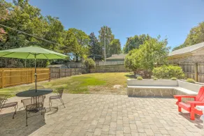 Timeless on Madison | 4 Bed 2 Bath Large Backyard - Image 4