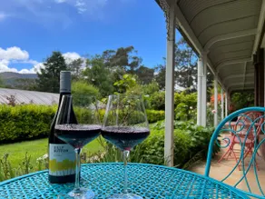 Cosy Couple's Escape, Heated Pool & Scenic views - Image 5