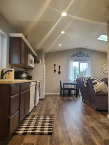 BE OUR GUEST! Cozy 1bed 1ba house with garage - Image 4
