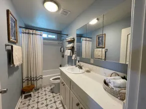 Lovely 2 bedroom house with pool - Image 5