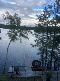Cute Lake House on the water close to downtown TC - Image 4
