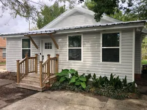 Coastal Cottage Near the Beach! - Image 5