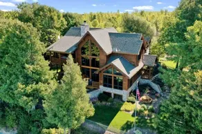 Norske-Haagen Lodge, Lakefront Luxury Log Home - Image 3