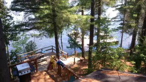 Private Lakefront Family Cottage with Tennis Court - Image 3