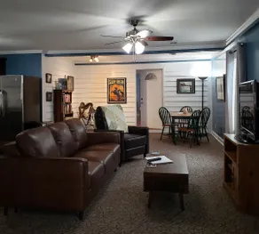 Private, Spacious In-Law Suite on Sleepy Hollow - Image 2