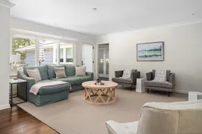 High End Luxury in the Heart of Atlanta - Image 2