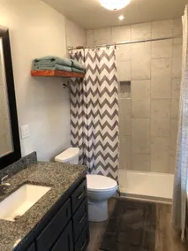 The Backyard Bunky-Comfy & clean without the fee! - Image 3