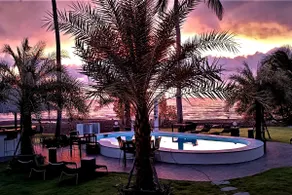 Entire oceanfront villa with pool - Image 3
