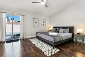 Hideaway Getaway - Newly Remodeled 3BR Vegas Home - Image 3