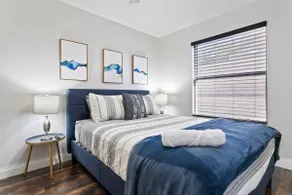 Hideaway Getaway - Newly Remodeled 3BR Vegas Home - Image 5