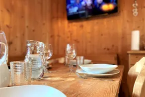 EXCLUSIVE Chalet at over 1250m +STEAM-bath +NETFLIX +very Cozy!! - Image 4