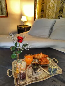 Secret d'Apolyne « Votre parenthèse romantique au cœur d’Annecy. » - Image 2