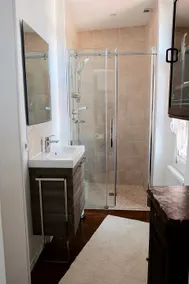 Spacious independent apartment in a house - Image 4