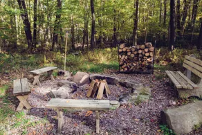 Mountain Woods Getaway—Fire Pit, Deck, Creek - Image 4