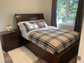 Built in 2021, Comfortable Executive Home - Image 4