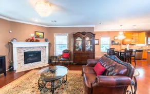 WaterFront View 2Br 1.5Ba Home - Image 3