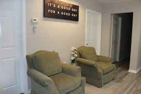 Contemporary Condo - Image 4