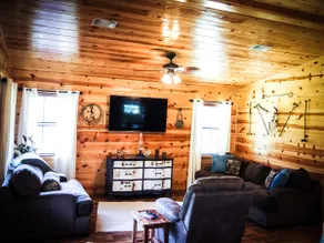 Bunk House - Image 4