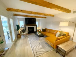 The Beachwood: A bright & spacious vacation oasis - Image 3