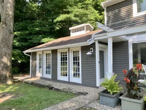 Couples alert! PVT beach access, hot tub, firepit! - Image 2
