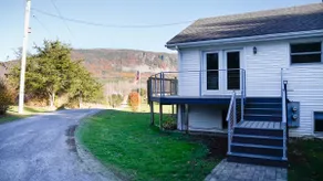 2-Bedroom , 1 1/2 Bath Apartment with Mt Views. - Image 4