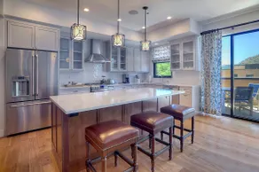 Downtown Penthouse Condo - Image 5